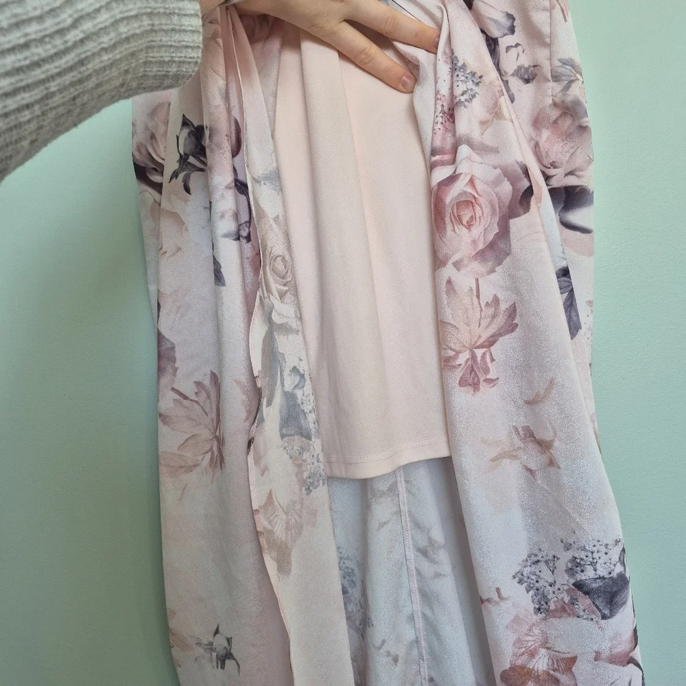 Suzy Shier Women's Romantic Feminine Pink Floral Halter Rose Dress Size M - Picture 5 of 9